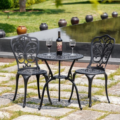 Black patio set piece - set, cast