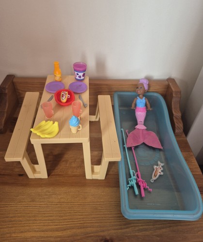 Barbie outdoor dining - outdoor,